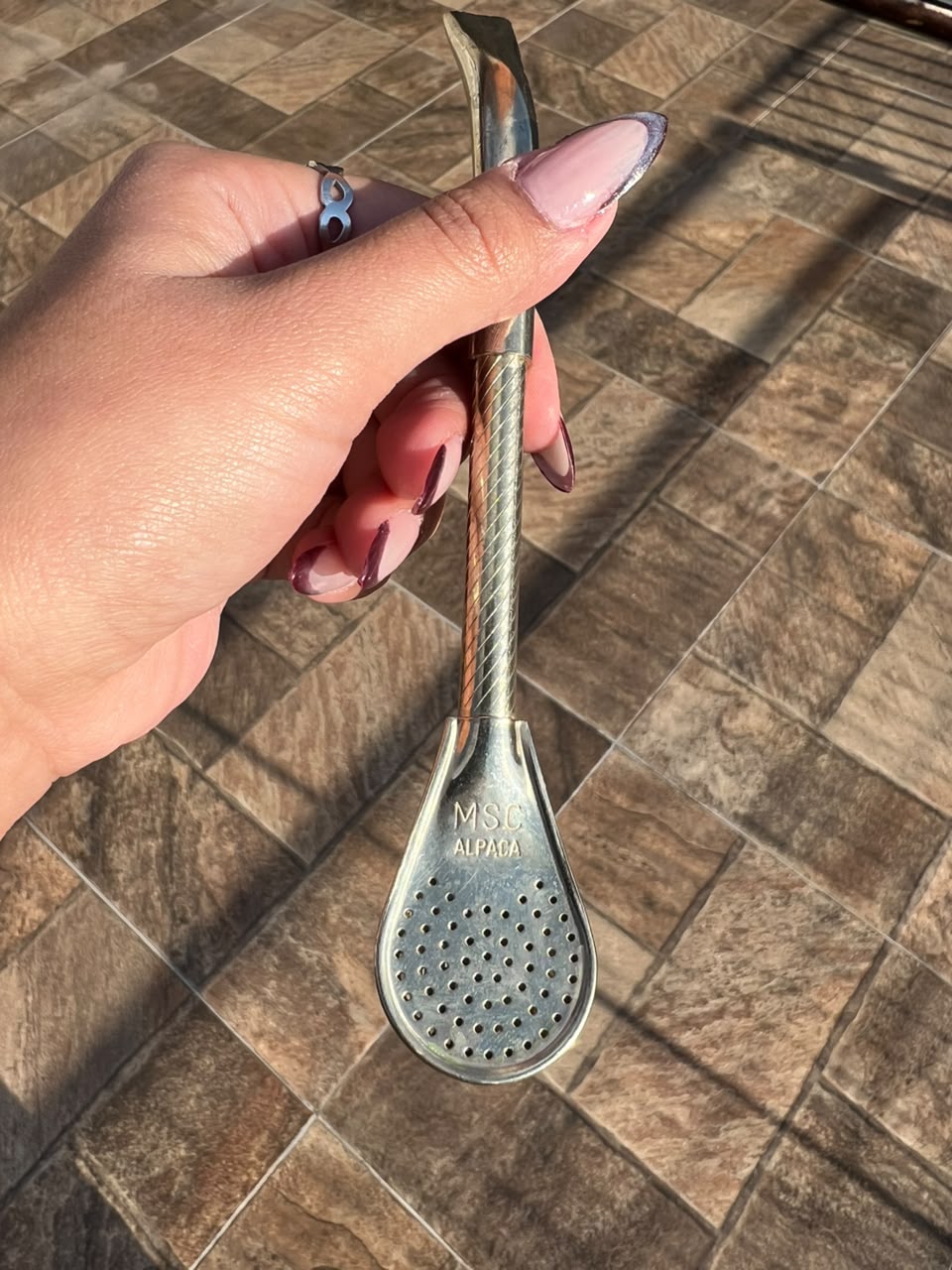 Bombilla Alpaca Dorada MSC Pico de loro